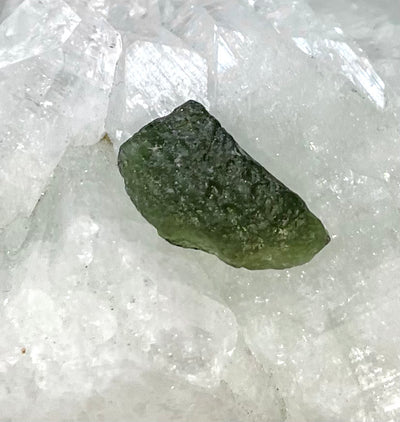 (A102) High Quality Raw Moldavite Reiki Energy Healing Crystal - The Spiritual Crystal Fairy - Crystal Description Crystal Meaning Arden, NC Asheville, NC Area